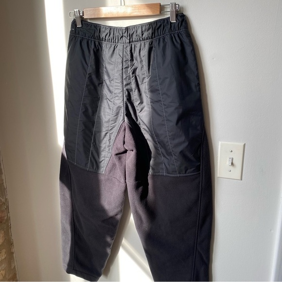 Nike Women’s Pinstripe Black Thermal Joggers – Size Small very warm and soft - Picture 9 of 15